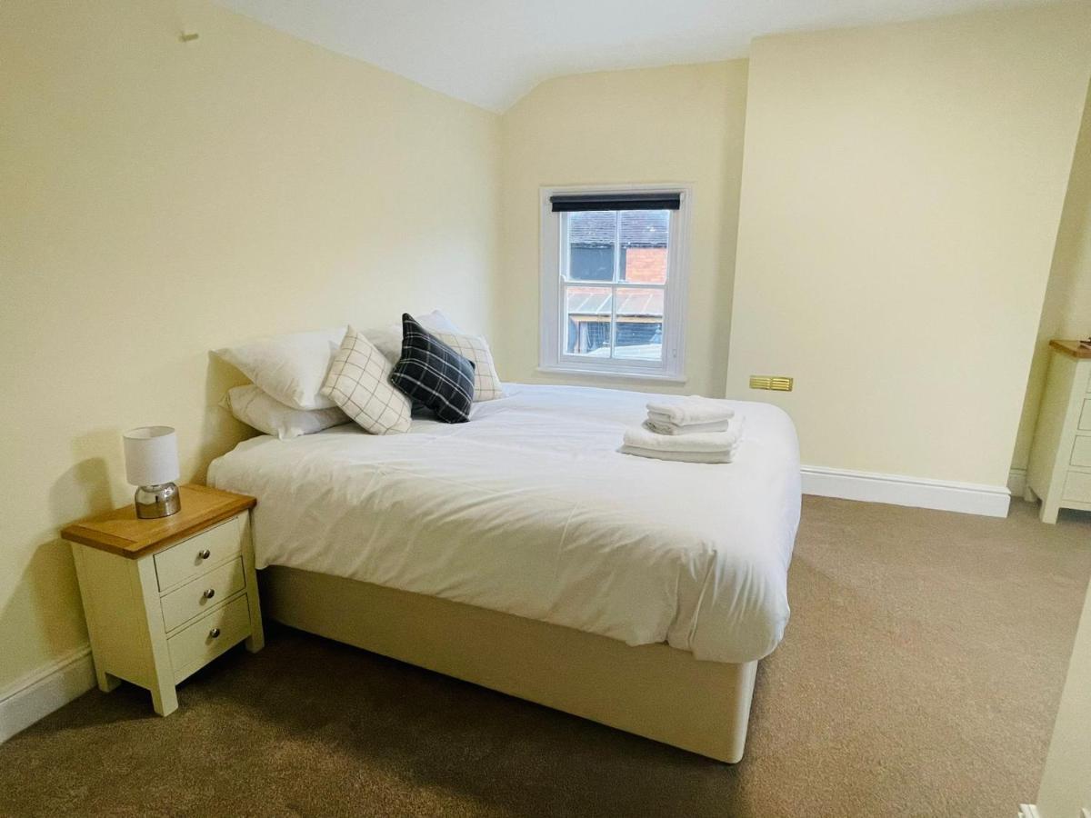 The Royal Oak Hotel Bredon Bagian luar foto
