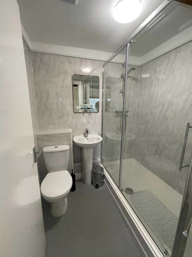 The Royal Oak Hotel Bredon Bagian luar foto